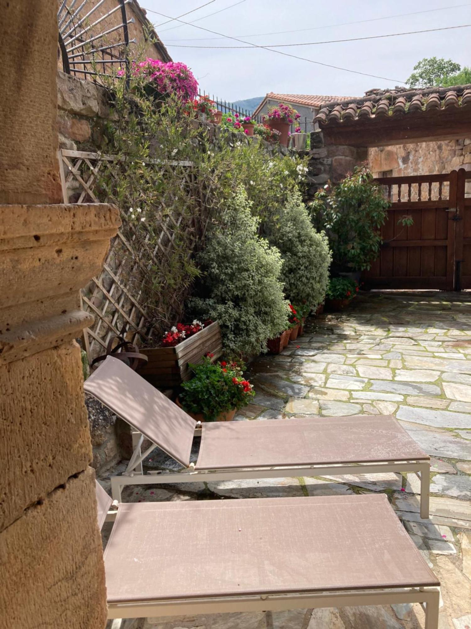 La Valuisilla, hotel rural Cicera Esterno foto